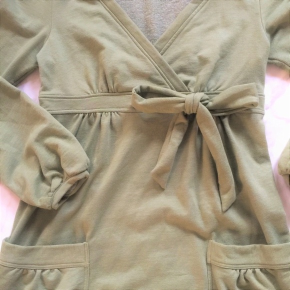 Mon Petite Oiseau Empire Waist Soft Hooded Dress with Pockets - Picture 7 of 7